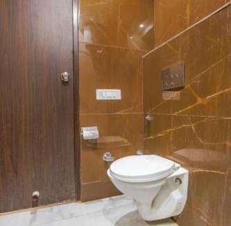 Banur Hotel | HOTEL SQAURE PHILIP