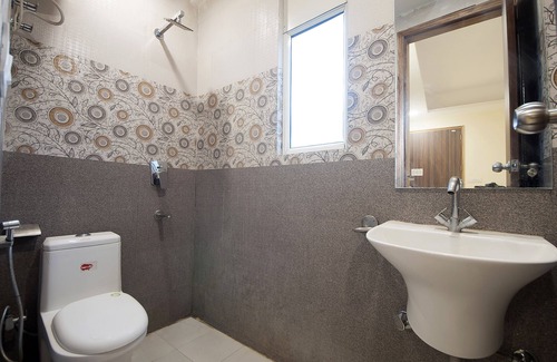 Mahipalpur Hotel | Hotel SRV Palace