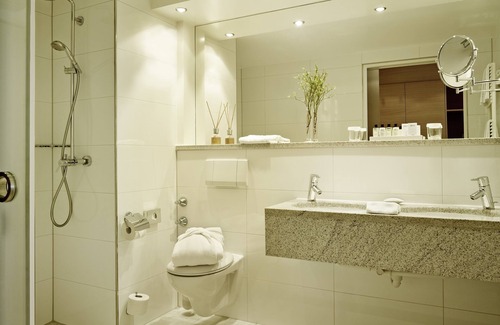 East Mooswald Hotel | Hotel Stadt Freiburg