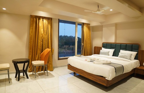 Amarnath Hotel | Hotel Status Inn