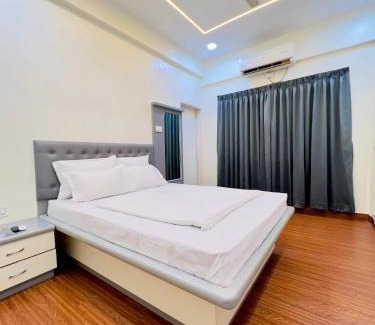 Pirangut Hotel | Hotel Swaraj