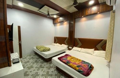 Omkareshwar Hotel | Hotel tamanna yadav