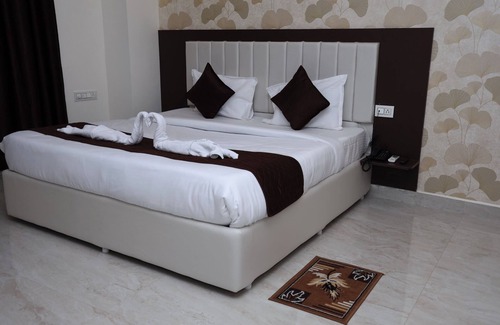 Khammam Hotel | HOTEL TARA