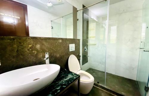 Kalkaji Apartment | Hotel The JPM - Kalka Ji