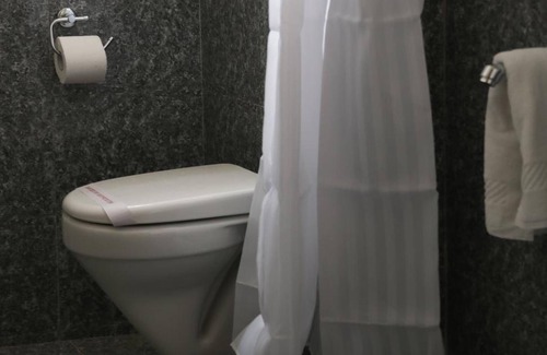 Ramamurthy Nagar Hotel | Hotel The Shack