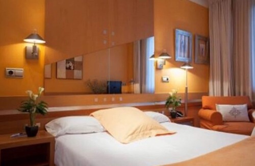 Torrelavega Hotel | Hotel Torresport