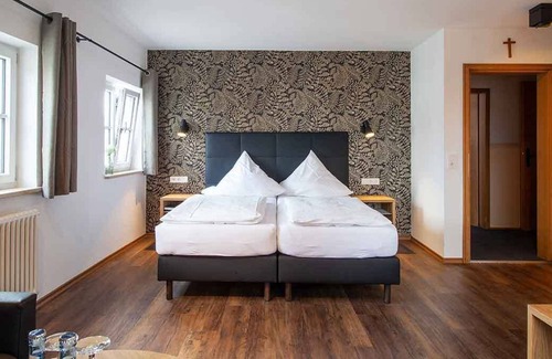 Krumbach Hotel | Hotel Traubenbräu