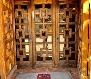 Santo Domingo de Silos Hotel | Hotel Tres Coronas de Silos