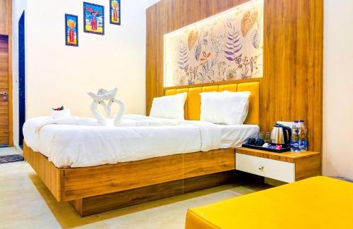 Sohagpur Hotel | Hotel Vatika Inn