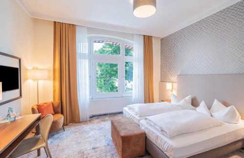 Bad Homburg v.d. Hoehe Hotel | Hotel Villa am Kurpark