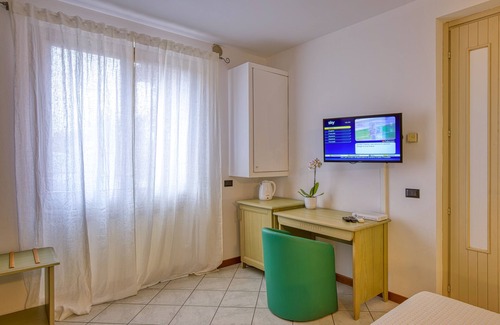 Colà Di Lazise Apartment | HOTEL VILLA CAMPO ROSSO