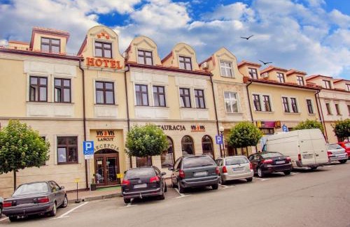 Lancut Hotel | Hotel Vis a Vis Łańcut