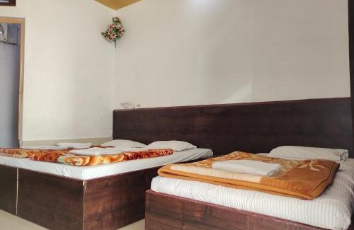 Fatehpur Sikri Hotel | Hotel Vrindavan