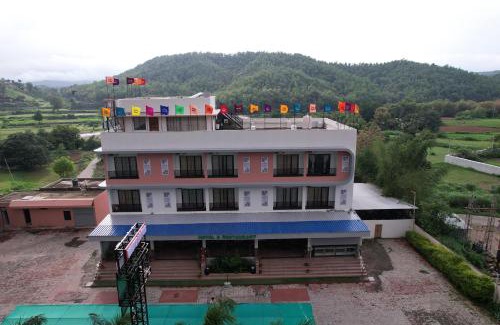 Ratanpur Hotel | Hotel White Lotus