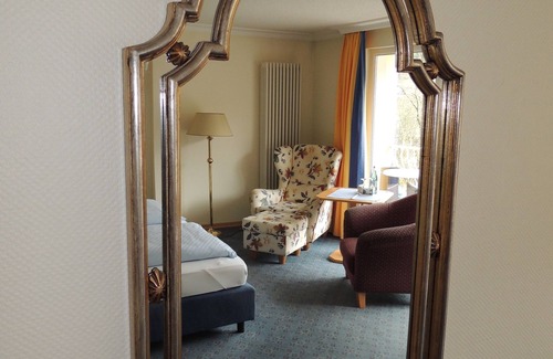 Mespelbrunn Hotel | Hotel zum Engel