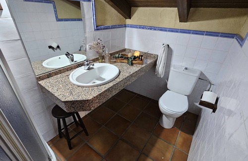 Ledesma Hotel | Hotelito Íntimo y Familiar que se Puede Alquilar Parcialmente Como Casa Rural