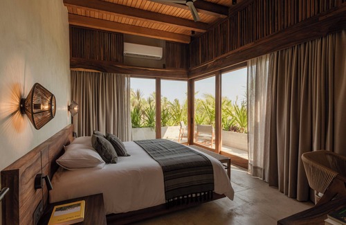 Petatlan Hotel | Hotelito at MUSA