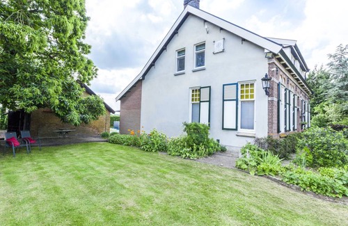 Municipality of Terneuzen House | House ∙ 1 bedroom ∙ 14 guests
