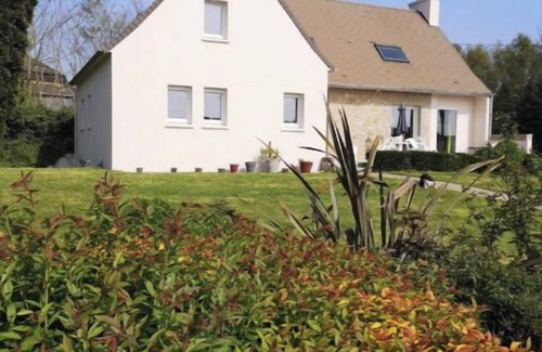 Guiclan Apartment | House 6 pers garden 20 Km Beach