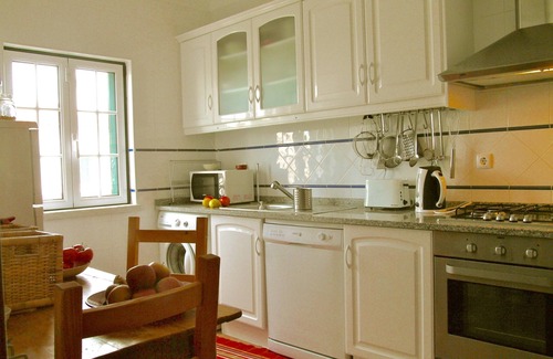 Longueira House | House and garden in a quiet village on the Costa Vicentina; 2 km from the sea.