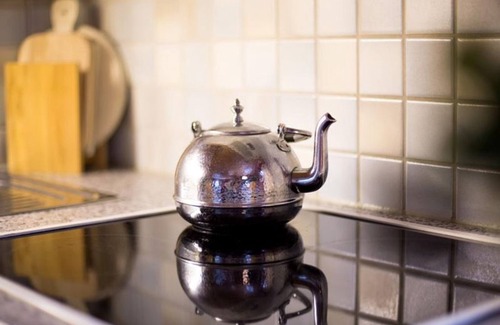 Grosskirchheim House | House Arve - Holiday home Arve cozy Swiss stone pine cottage