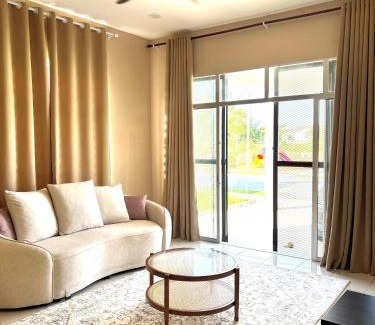 Kuantan House | House at Pantai Sepat 2BR Netflix Coway