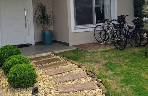 Xangri-La House | House Closed Condominium - Las Palmas