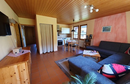 Neuscheidenbach House | House-Comfort-Ensuite with Shower-Einzelhaus