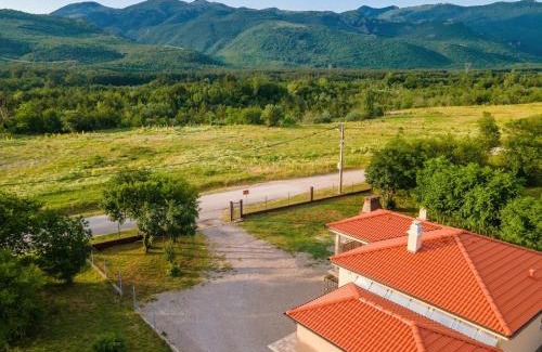 Podhum Ski Chalet | House Family Podhum