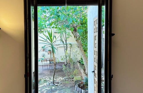 Albaicin House | House in front of the Alhambra with a private garden and views