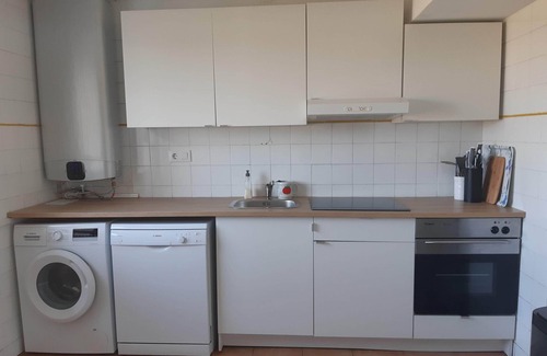 Galizano House | House in Galizano with garden