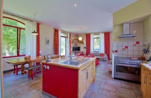 Luz-Saint-Sauveur House | House in Luz st Sauveur in a really beautiful scenary.