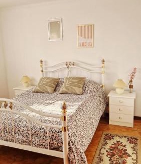 Anadia House | House of Santiago de Compostelle