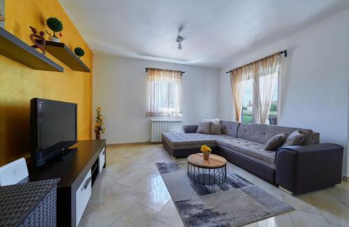 Bibici House | House Paola