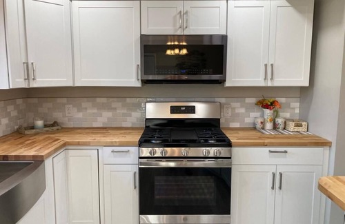 Eagle River House | House with beautiful mountain views