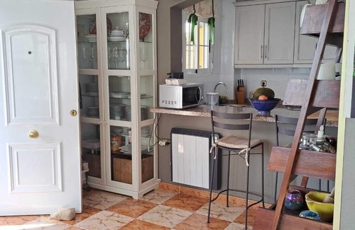 La Marina House | House with garden next to the Natural Park of Salinas de Santa Pola and beaches