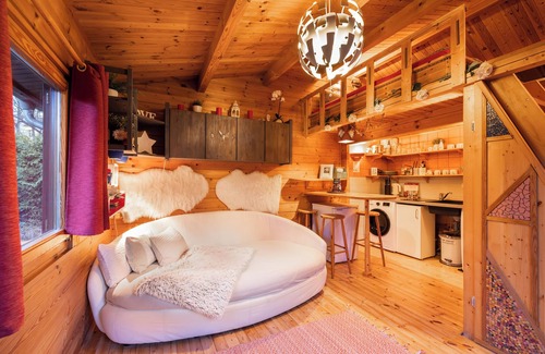 Lichtenberg House | House with garden in the center of Berlin for up to 3 people