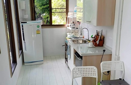 Bang Chalong House | House with Garden View