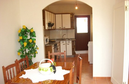 Aguino House | House with land with three bedrooms 50 meters from the beach in Castro