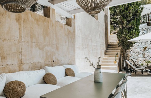 Pinares de San Anton House | House with sea view and pool in Málaga