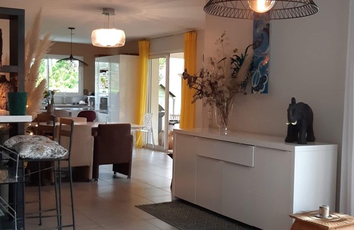 Cornas House | House with swimming pool, at the foot of the CORNAS Ardèche vineyard