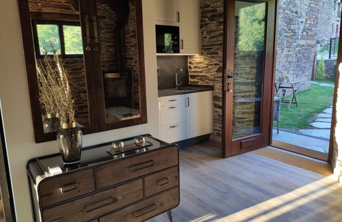 Samos Cottage | Houses of Outeiro for 2 people