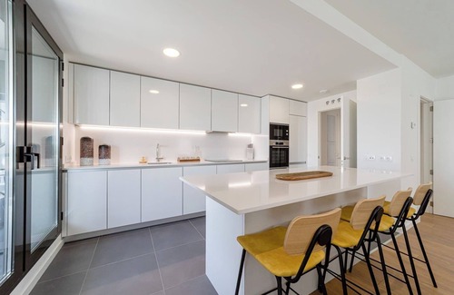 Hortaleza Apartment | Housing Manuel Gutierrez Mellado I by Sharing Co