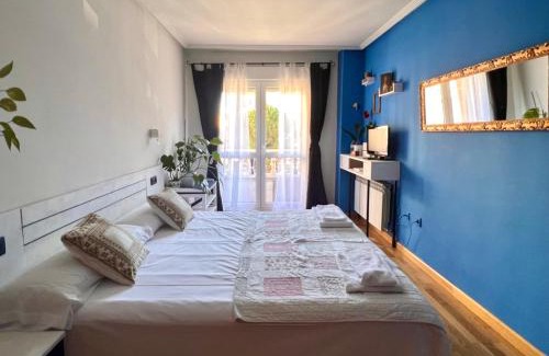 Leon Apartment | Housingleon- Casa Oliva con Garaje