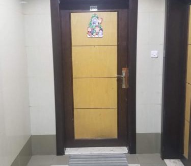 Al Rigga Apartment | HOUST sleeping units