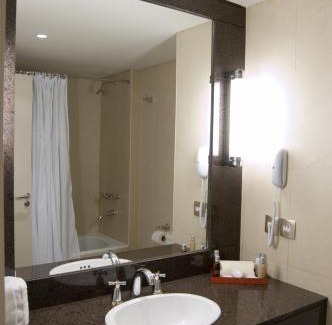 Parana Hotel | Howard Johnson Plaza Resort & Casino Mayorazgo