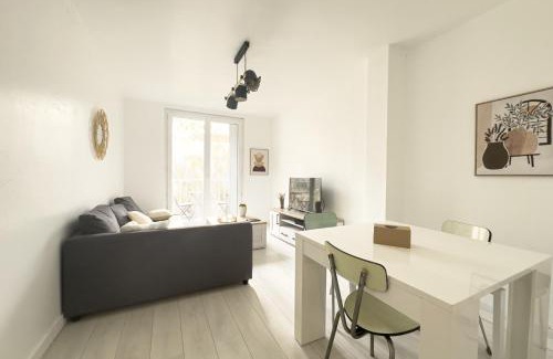 Secteur 4 Apartment | #HR Les Charmilles T4