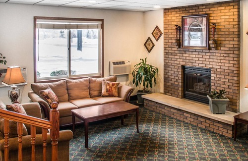 Hudson Apartment | Hudson Inn & Suites