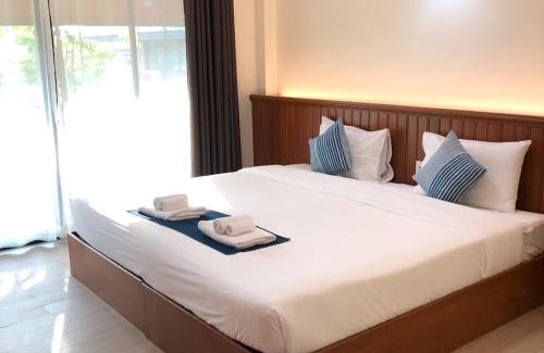 Nai Wiang Hotel | Huen Him Kong Hotel Phrae