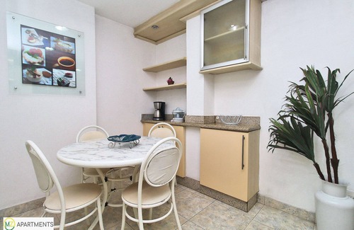 Copacabana Apartment | Huge and luxurious apartment in Copacabana